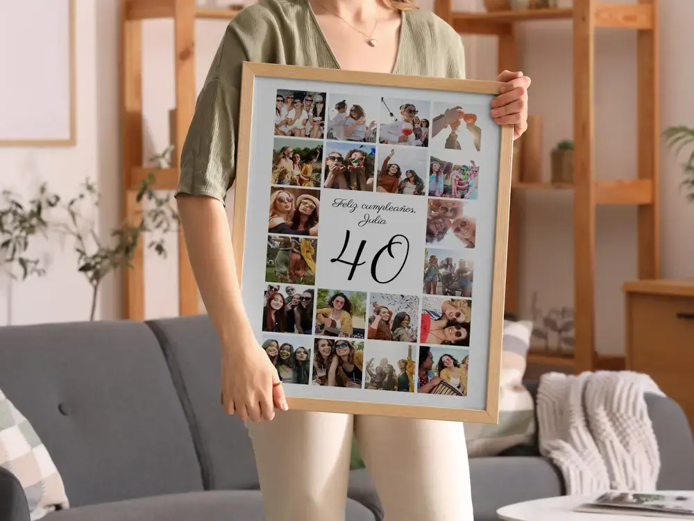 Collage de fotos vertical con un gran 40 y marco de madera en el salón, regalo para el 40 cumpleaños de una amiga