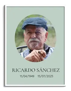 Crea tu recuerdo eterno: Foto de luto oval personalizable mint