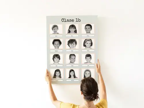 Collage Retro B/N Niños de Clase Personalizable