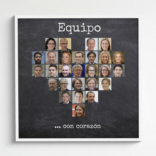 Fotocollage de Colaboradores y Empleados en Forma de Corazon