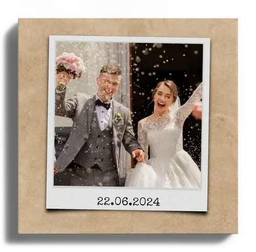 Crea un recuerdo único de boda en estilo Polaroid con fecha y dedicatoria 