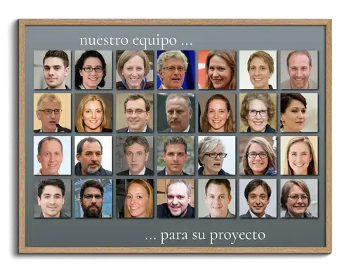 Fotocollage con fotos de todos los empleados como foto de equipo