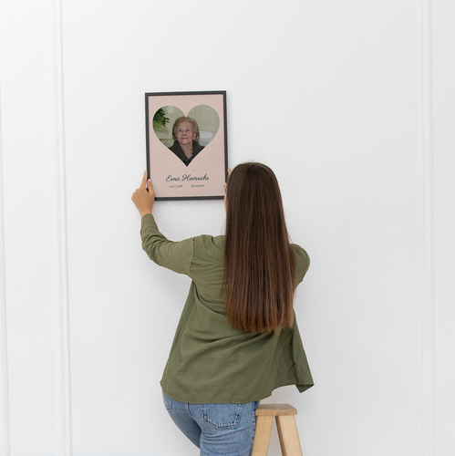 Retrato en forma de corazon para entierro